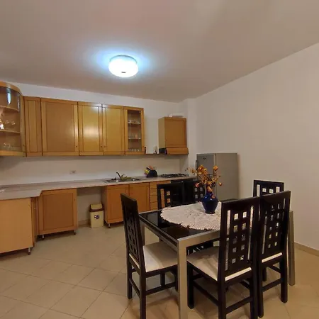 Ohana Apartment *